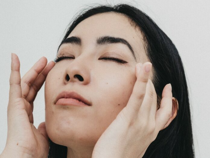 serum pod oczy